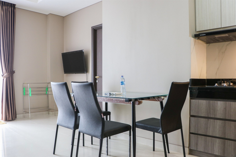 Others 5, Spacious And Homey 2Br At Ciputra International Apartment, Jakarta Barat
