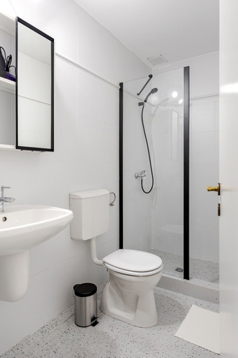 Bathroom 2, DD Boutique Apartments, Cluj-napoca