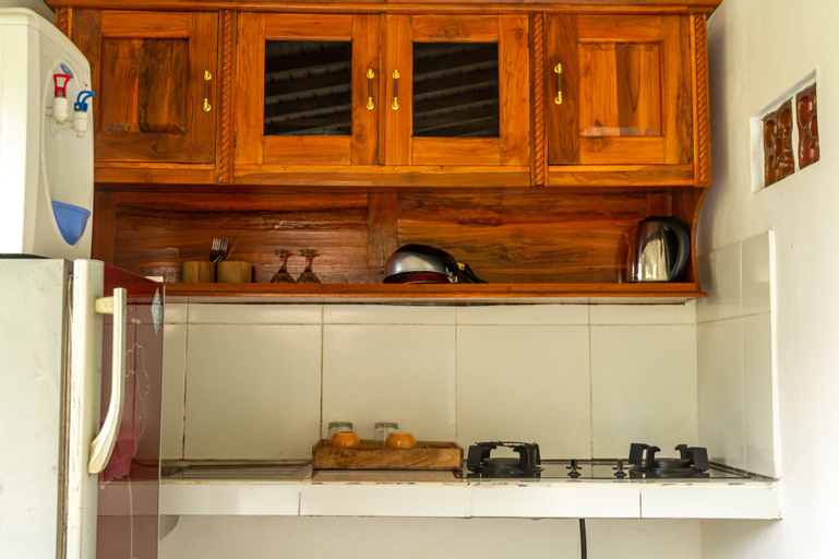 Dining Room 4
