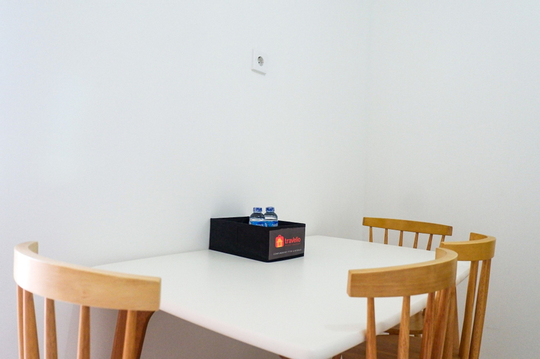 Dining Room 2