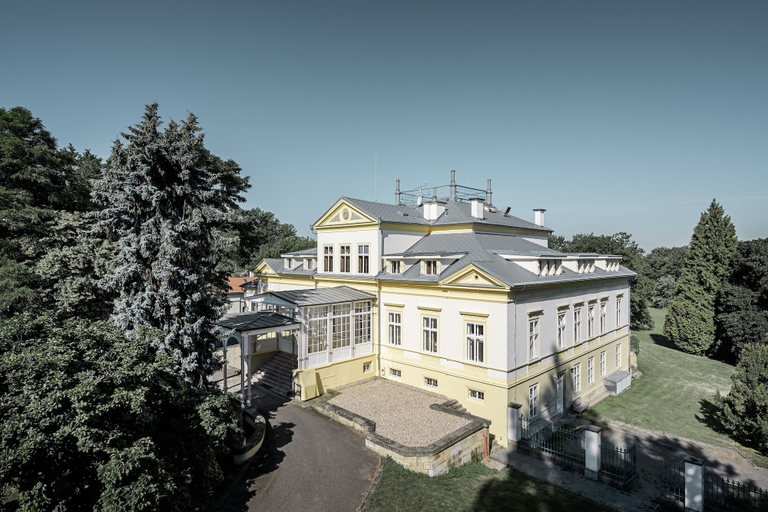 Exterior & Views 2, Zámek Dobřenice, Hradec Králové