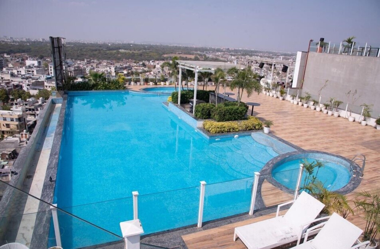Sport & Beauty 5, Luxsugero Jaipur, Jaipur