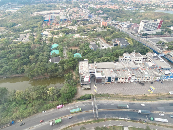 Exterior & Views, Cozy Living 2Br Room Pollux Chadstone Apartment, Cikarang