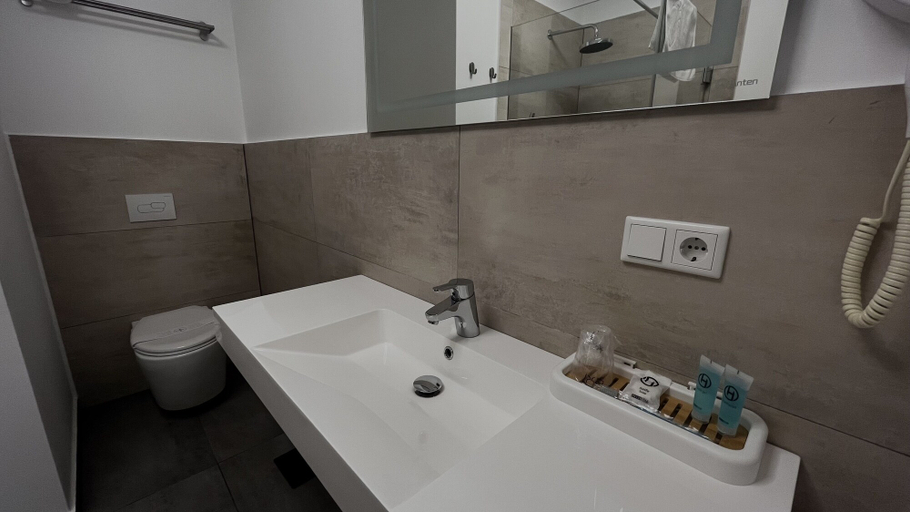 Bathroom 5, Vitalounge Hotel, Gelsenkirchen