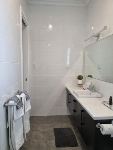 Others 3, Hampton on Washington - FREE Wifi and Netflix, Alexandrina - Coastal