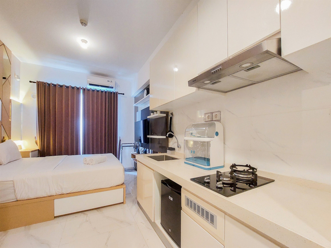Bedroom 4, Homey And Cozy Studio Sky House Bsd Apartment Near Aeon, South Tangerang