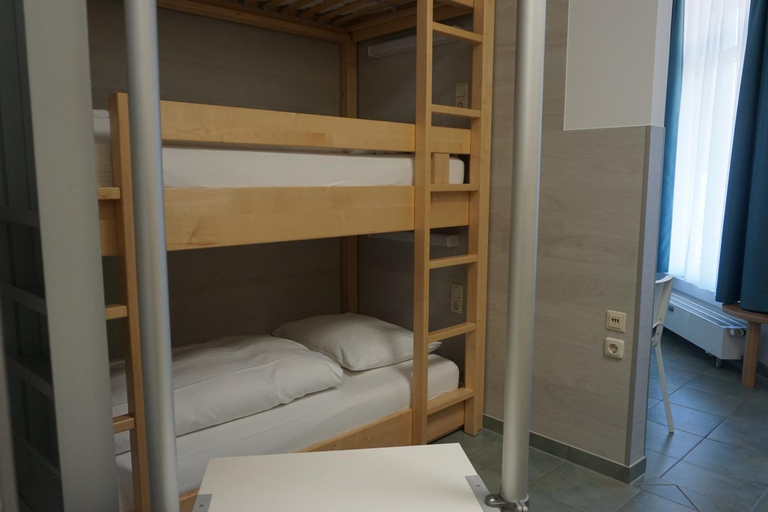 Others 4, Bett3de, Erding