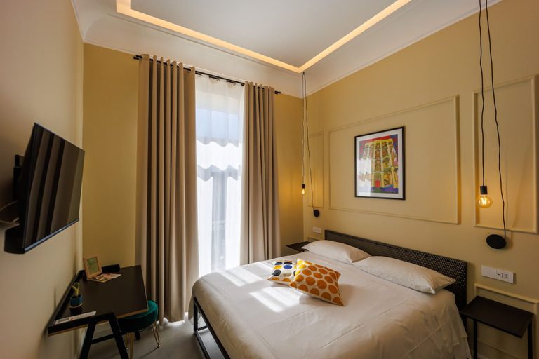 Bedroom 2, LE STANZE DI NAPOLI, Napoli