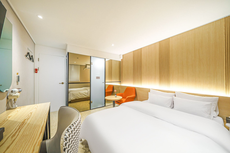 Bedroom 3, NO.25 Hotel Dongam, Bupyeong