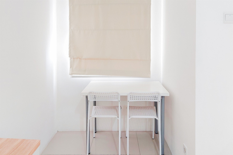Others 5, Warm And Cozy Stay Studio Baileys Apartment, South Tangerang