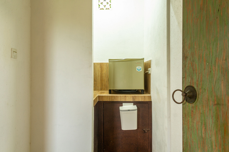 Bathroom 6