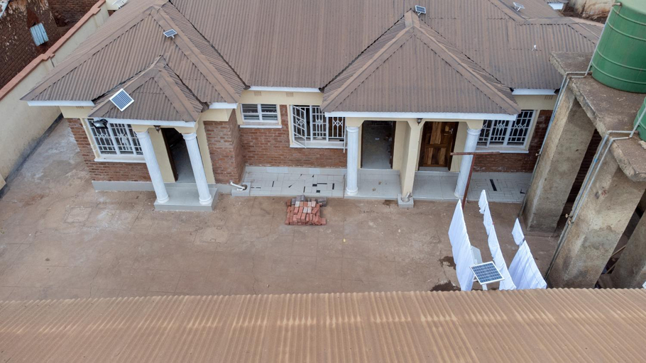 Others 3, Avon Garden Apartments Area 25, Lilongwe City