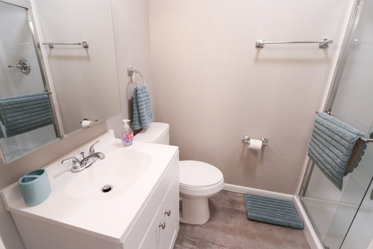 Bathroom 3, Downtown Granby Retreat & Spa, Grand