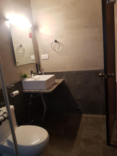 Bathroom 4, The Arbour Inn, East Khasi Hills