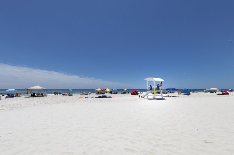 Others 5, Sanibel 606, Baldwin