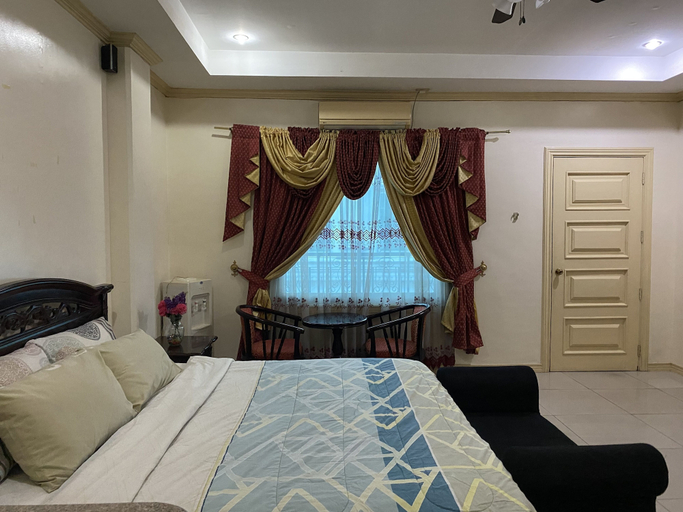 Bedroom 2, Rovimar Condo Angeles, Mabalacat