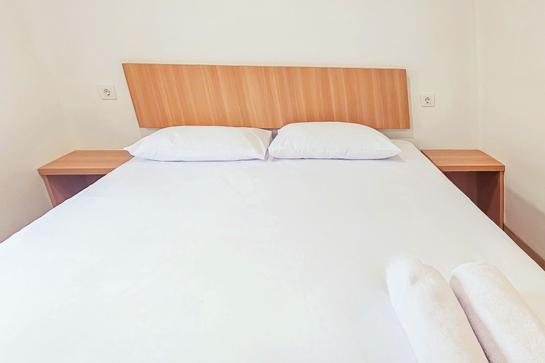 Hotel Buana Express RedPartner - Tap to explore photos