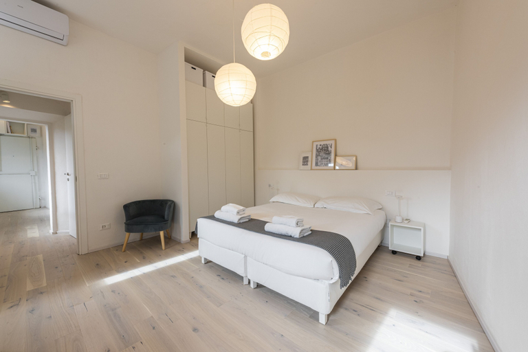 Bedroom 3, Torrigiani View by Mmega, Florence