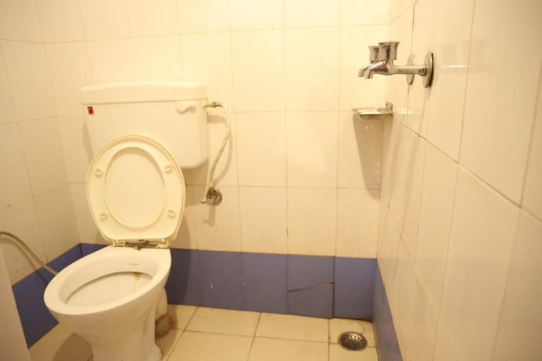 Bathroom 4, Sant Kripa Back Packers Hostel, Jodhpur