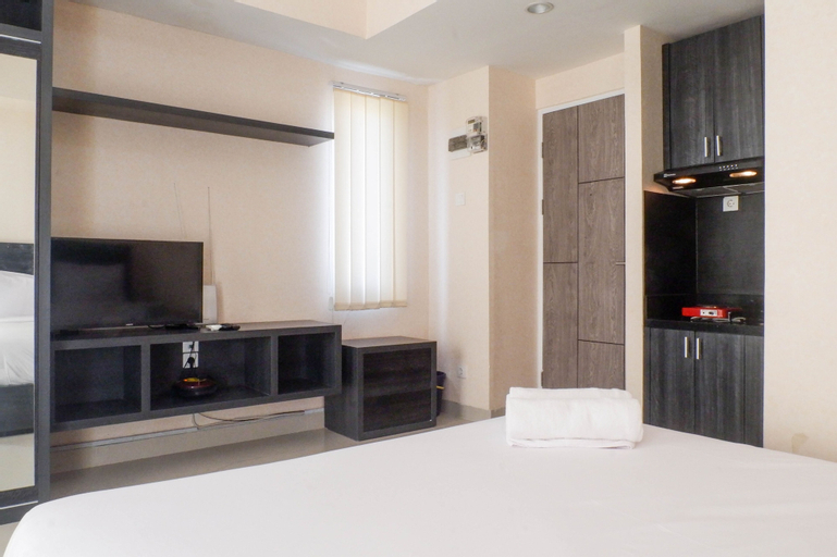 Calm And Relaxing Studio Apartment At Taman Melati Surabaya, Surabaya