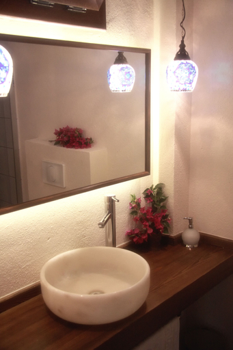 Bathroom 5, Dardanos Hotel, Kaş