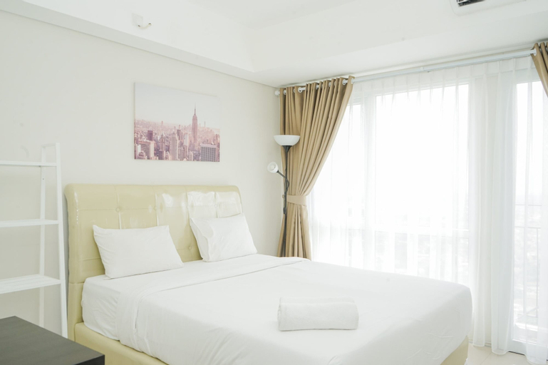 Best and Spacious Studio Room Bintaro Plaza Apartment, South Tangerang