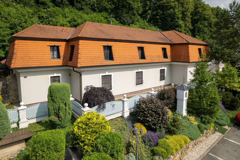 Exterior & Views 2, Zámeček pod hradem - hotel, Nový Jičín