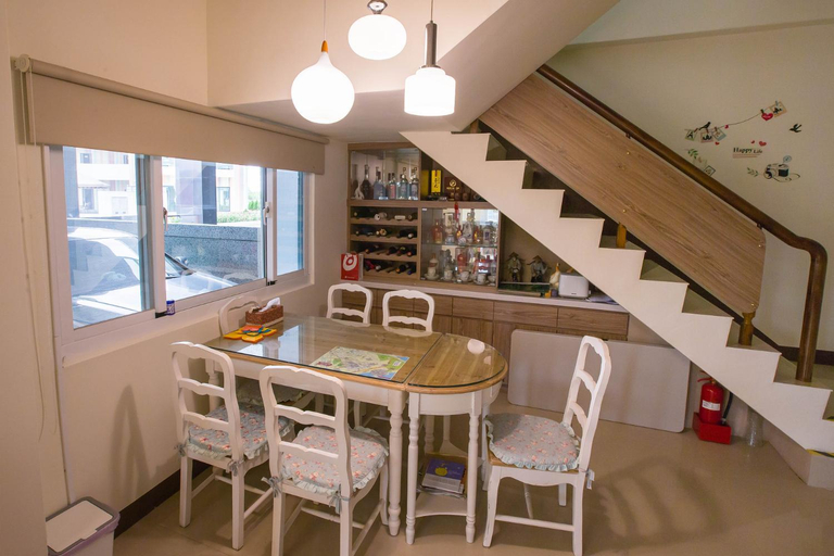 Others 5, Hsieh's Home, Taitung
