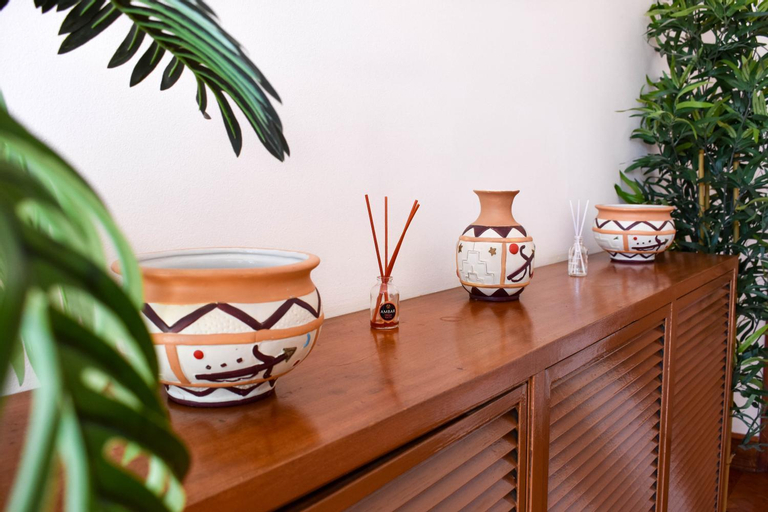 Others 5, Batalhoz House, Cartaxo