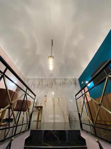 Public Area 3, Katarios Suite, Napoli