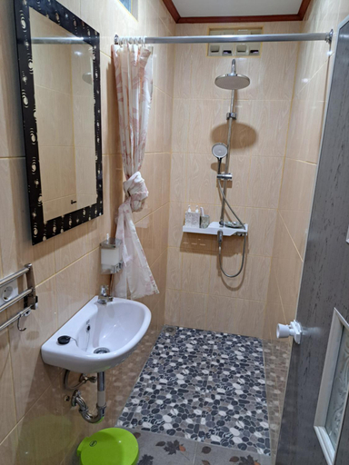 Others 5, Ascarya Guest House, Denpasar