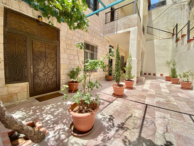 Exterior & Views, Villa Mira Guesthouse - Downtown Amman, Amman