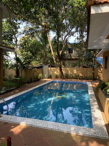 Swimming Pool 12