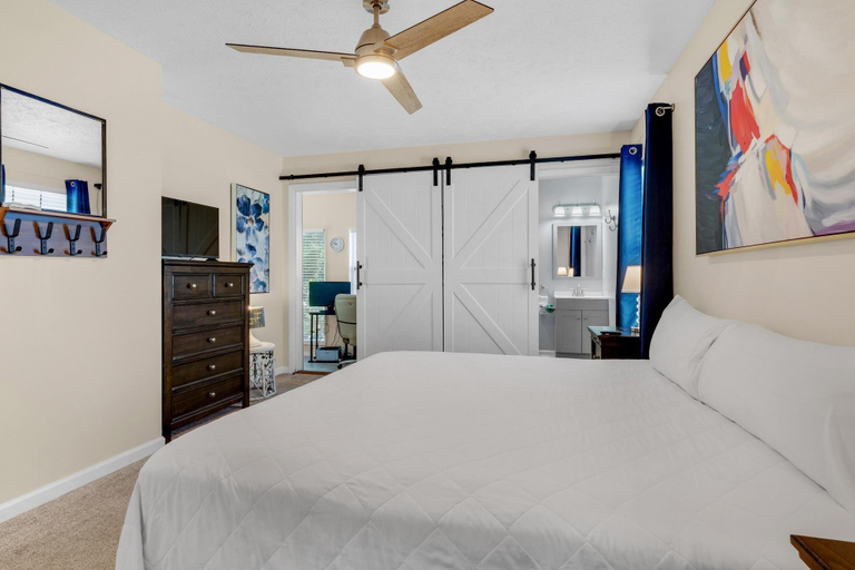 Bedroom 3, Sand Castles West T8, Bay