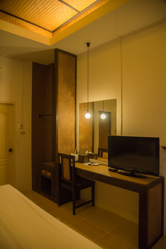Others 4, Sleep Cnx, Muang Chiang Mai