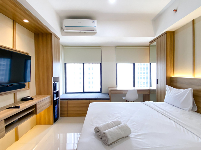 Bedroom 3, Homey And Warm Studio Room Pollux Chadstone Apartment, Cikarang