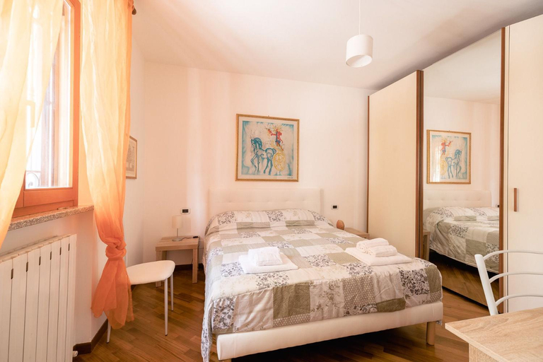 Others 2, Les Chambres, Ancona