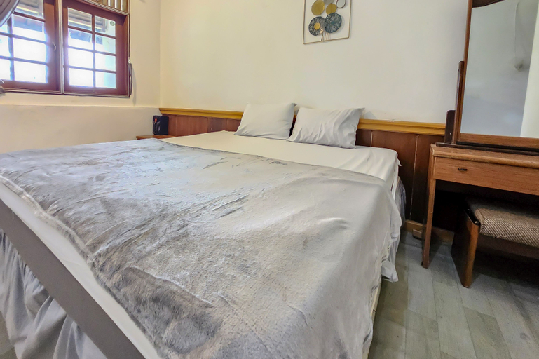 Bedroom 9