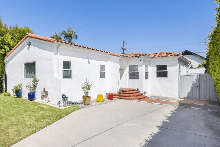 Exterior & Views 2, Burnside by Avantstay Modern, Boho, Chic LA Home, Los Angeles