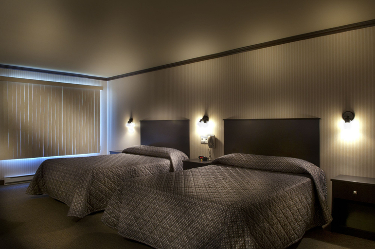 Bedroom 3, Ramada by Wyndham Laval, Laval