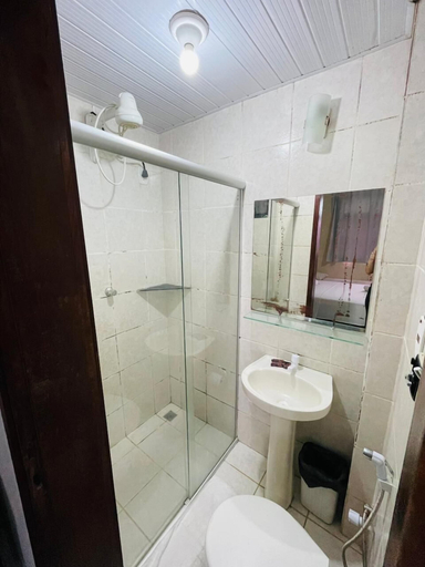 Bathroom 3, Netuno Beach Hospedagem economica, Fortaleza