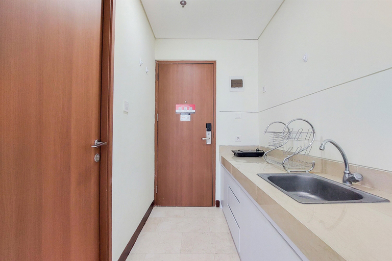 Others 5, Good Price And Homey Studio Apartment At B Residence, South Tangerang