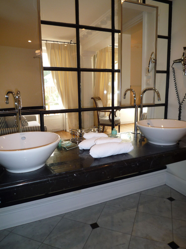 Bathroom 5, Les Vergers de Saint-Paul, Alpes-Maritimes