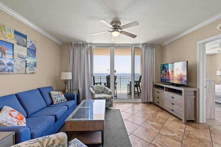Others 5, Emerald Beach 1430, Bay
