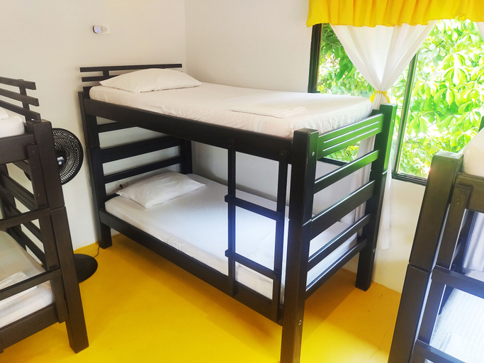 Bedroom 3, amalaya hostel, Restrepo