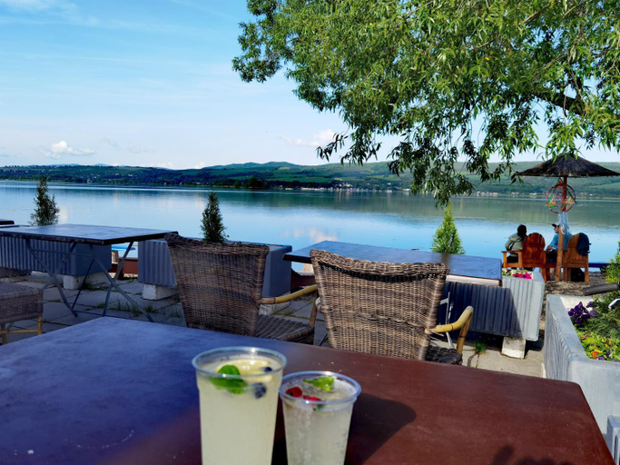 Food & Drinks, Sunset House Piestany Cervena Veza, Pieštany