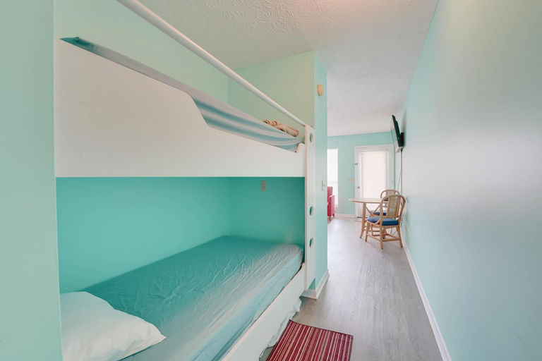 Bedroom 1, Southwind C-3, Bay