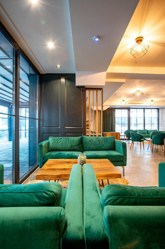 Public Area 2, Ador Hotel, Priština