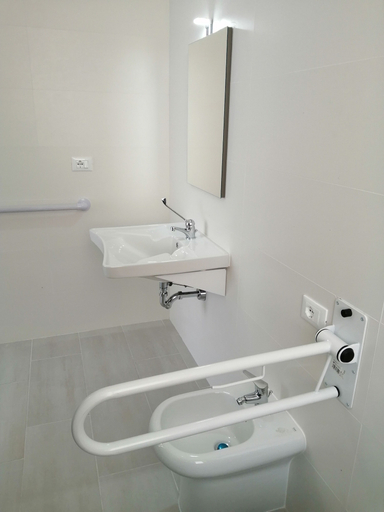Bathroom 4, HOTEL HOUSE GARGANO, Foggia