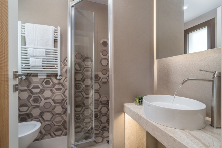 Bathroom 5, Villa Ilma Luxury Rooms, Olbia-Tempio